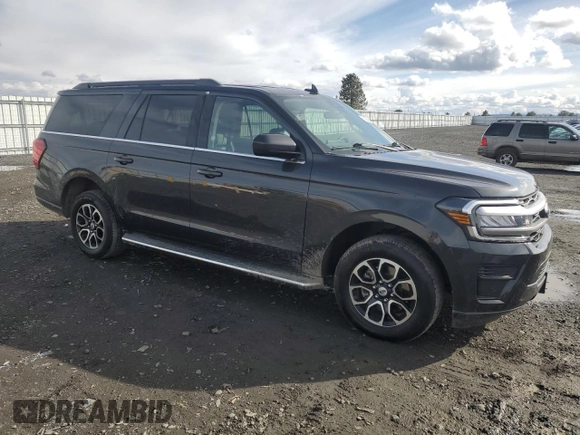 2023 Ford Expedition Max XLT with VIN 1FMJK1J83PEA16291, listed as a Copart auction lot 49261275 with 65,725 mi miles and Clean title. Bid and sale history available at DreamBid. Image 4.