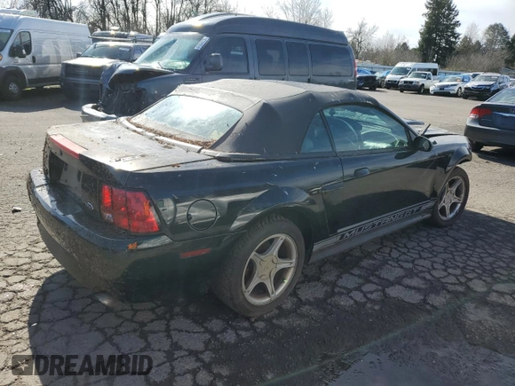 2001 Ford Mustang GT Deluxe z VIN 1FAFP45X91F262476, wystawiony jako Copart lot #48036485 z przebiegiem Nie podano mil oraz Szkoda całkowita • Salvage title. Historia ofert i sprzedaży dostępna na DreamBid. Obrazek 3.