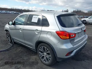 2018 Mitsubishi Outlander Sport ES 2.0 with VIN JA4AR3AU9JZ004584, listed as a IAAI auction lot 40803582 with 91,783 mi miles. Bid and sale history available at carsss.com. Image 3.