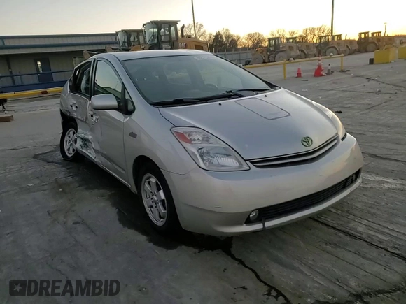 2004 Toyota Prius with VIN JTDKB20U240106182, listed as a Copart auction lot 46873285 with 154,878 mi miles and Clean Title. Bid and sale history available at carsss.com. Image 10.