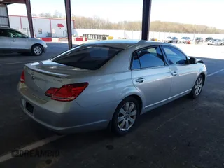 2007 Toyota Avalon XL with VIN 4T1BK36B57U226501, listed as a IAAI auction lot 41962066 with 364,924 mi miles. Bid and sale history available at carsss.com. Image 4.