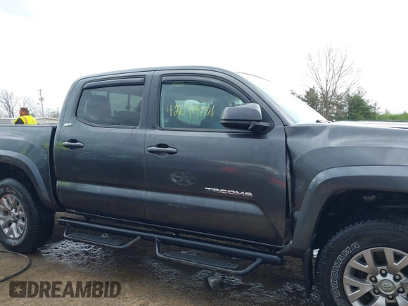 2017 Toyota Tacoma SR5 с VIN 3TMCZ5AN2HM108445, выставлен на аукционе IAAI как лот 42074101 с пробегом 193 220 миль миль и . История ставок и продаж доступна на DreamBid. Изображение 13.