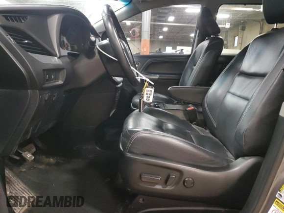 2016 Toyota Sienna SE with VIN 5TDXK3DC2GS750120, listed as a Copart auction lot 47225375 with 103,203 mi miles and Salvage title. Bid and sale history available at DreamBid. Image 7.