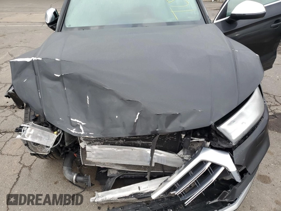 2020 Audi SQ5 Premium Plus with VIN WA1B4AFY1L2023175, listed as a Copart auction lot 45053424 with 54,170 mi miles and Salvage Title. Bid and sale history available at DreamBid. Image 13.