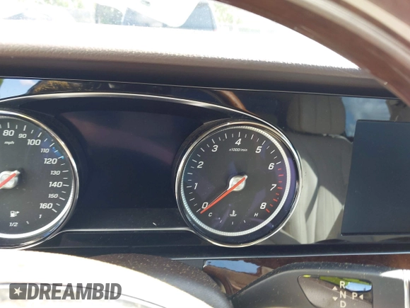 2017 Mercedes-Benz E-Class E 300 Luxury with VIN WDDZF4JB2HA137353, listed as a IAAI auction lot 40830208 with 1 mi miles. Bid and sale history available at carsss.com. Image 15.