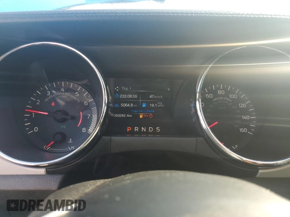 2017 Ford Mustang EcoBoost Premium с VIN 1FATP8UH4H5296037, выставлен на аукционе Copart как лот 61166595 с пробегом 50 282 миль миль и Списание • Salvage title. История ставок и продаж доступна на DreamBid. Изображение 9.