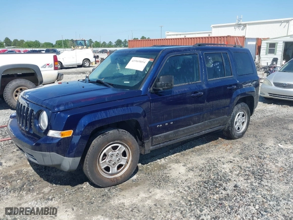 2016 Jeep Patriot Sport with VIN 1C4NJPBBXGD676520, listed as a IAAI auction lot 41969854 with 184,945 mi miles. Bid and sale history available at carsss.com. Image 2.