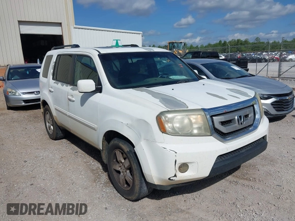 2011 Honda Pilot EX-L with VIN 5FNYF4H56BB037809, listed as a IAAI auction lot 42143553 with 230,873 mi miles. Bid and sale history available at carsss.com. Image 1.