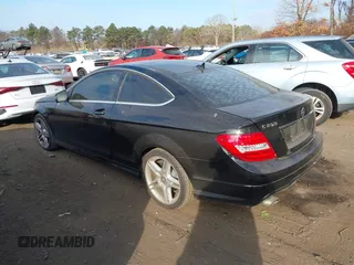 2015 Mercedes-Benz C-Class C 250 with VIN WDDGJ4HB4FG367188, listed as a IAAI auction lot 40912003 with 121,128 mi miles. Bid and sale history available at carsss.com. Image 3.
