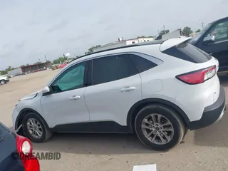 2020 Ford Escape SE with VIN 1FMCU0G61LUB30468, listed as a IAAI auction lot 42265331 with 84,026 mi miles and . Bid and sale history available at DreamBid. Image 14.