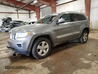 2012 Jeep Grand Cherokee Laredo with VIN 1C4RJFAT0CC226624, listed as a Copart auction lot 77114564 with 178,659 mi miles and Clean Title. Bid and sale history available at carsss.com. Image 1.