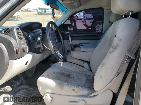 2011 Chevrolet Silverado 1500 LT with VIN 1GCRKSE03BZ418878, listed as a Copart auction lot 57763574 with 197,372 mi miles and Salvage Title. Bid and sale history available at DreamBid. Image 7.