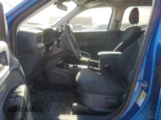2022 Ford Maverick XL z VIN 3FTTW8F92NRA44668, wystawiony jako Copart lot #46032345 z przebiegiem Nie podano mil oraz Szkoda całkowita • Salvage title. Historia ofert i sprzedaży dostępna na DreamBid. Obrazek 7.