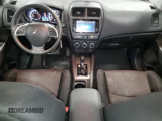 2019 Mitsubishi Outlander ES z VIN JA4AR3AU9KU022808, wystawiony jako Copart lot #53060535 z przebiegiem 87 160 mil mil oraz Szkoda całkowita • Salvage title. Historia ofert i sprzedaży dostępna na DreamBid. Obrazek 8.