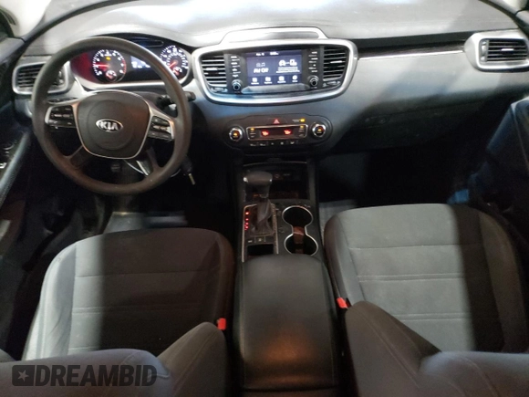 2019 Kia Sorento LX with VIN 5XYPGDA52KG442741, listed as a Copart auction lot 52457625 with 184,067 mi miles and Clean Title. Bid and sale history available at DreamBid. Image 8.