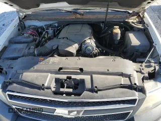 2011 Chevrolet Suburban LT with VIN 1GNSCJE00BR264551, listed as a Copart auction lot 77248984 with 225,092 mi miles and Clean Title. Bid and sale history available at carsss.com. Image 12.
