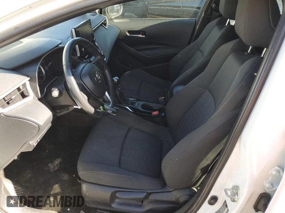 2022 Toyota Corolla Hatchback SE with VIN JTNB4MBE7N3177966, listed as a Copart auction lot 69684714 with 33,777 mi miles and Salvage Title. Bid and sale history available at carsss.com. Image 7.