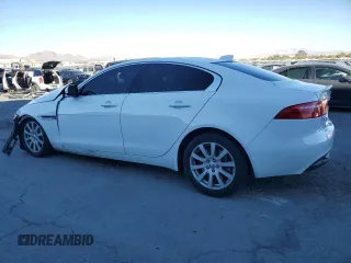 2019 Jaguar XE 25t with VIN SAJAR4FX2KCP48452, listed as a Copart auction lot 77409984 with 62,204 mi miles and Salvage Title. Bid and sale history available at carsss.com. Image 2.