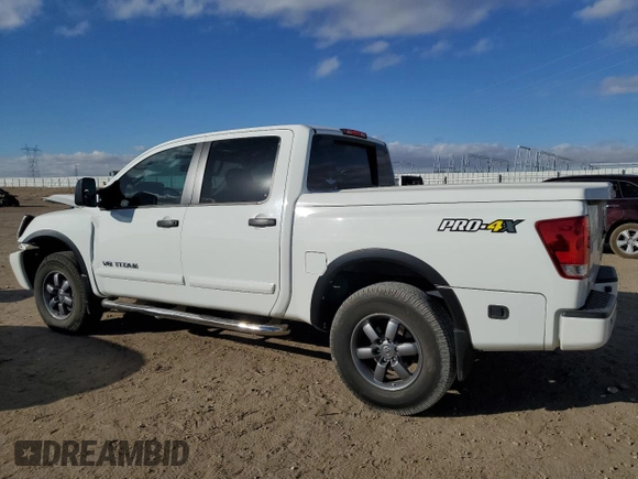 2014 Nissan Titan S with VIN 1N6AA0EC0EN507752, listed as a Copart auction lot 84250314 with 38,757 mi miles and Salvage Title. Bid and sale history available at DreamBid. Image 2.