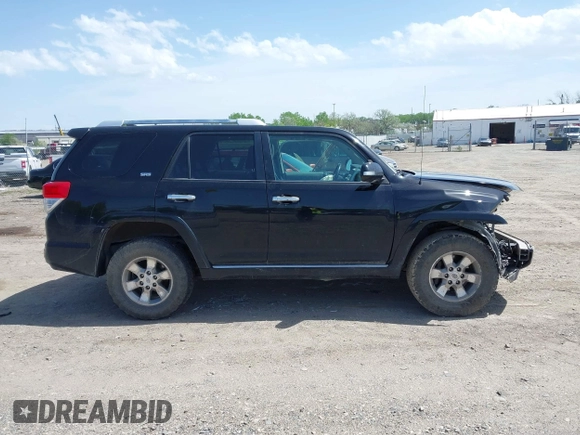 2010 Toyota 4Runner Trail с VIN JTEBU5JR0A5007621, выставлен на аукционе IAAI как лот 42223028 с пробегом 201 908 миль миль и . История ставок и продаж доступна на DreamBid. Изображение 14.