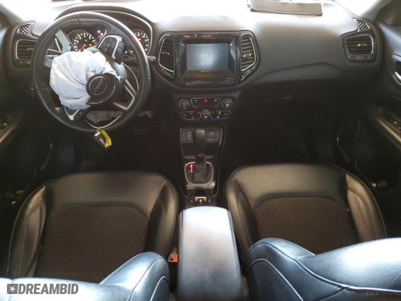 2020 Jeep Compass Latitude w/Sun/Safety Pkg with VIN 3C4NJCBB6LT205946, listed as a Copart auction lot 49116475 with 96,307 mi miles and Salvage Title. Bid and sale history available at carsss.com. Image 8.