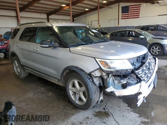 2017 Ford Explorer XLT z VIN 1FM5K8D84HGC98209, wystawiony jako Copart lot #61829195 z przebiegiem 86 677 mil mil oraz Szkoda całkowita • Salvage title. Historia ofert i sprzedaży dostępna na DreamBid. Obrazek 4.