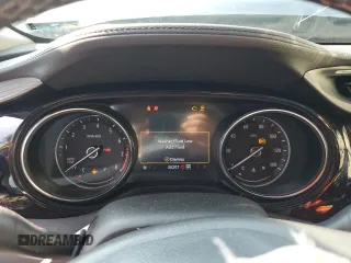 2023 Buick Encore GX Select z VIN KL4MMESL9PB055582, wystawiony jako Copart lot #62452115 z przebiegiem 30 207 mil mil oraz Szkoda całkowita • Salvage title. Historia ofert i sprzedaży dostępna na DreamBid. Obrazek 9.