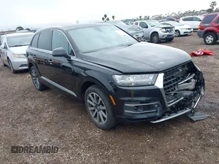 2017 Audi Q7 Premium Plus with VIN WA1LAAF71HD023838, listed as a IAAI auction lot 41924707 with 107,785 mi miles. Bid and sale history available at carsss.com. Image 1.