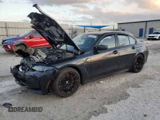 2025 BMW M3 Competition xDrive z VIN WBS33HJ01SFT73803, wystawiony jako Copart lot #85042904 z przebiegiem Nie podano mil oraz Szkoda całkowita • Salvage title. Historia ofert i sprzedaży dostępna na DreamBid. Obrazek 1.