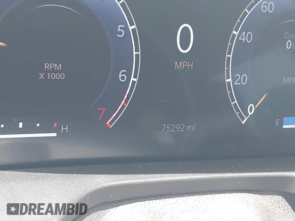 2023 Jeep Grand Cherokee Limited z VIN 1C4RJGBG1PC587289, wystawiony jako IAAI lot #42496587 z przebiegiem 75 292 mil mil oraz . Historia ofert i sprzedaży dostępna na DreamBid. Obrazek 15.
