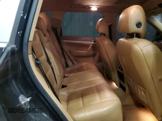2005 Porsche Cayenne S z VIN WP1AB29P85LA63281, wystawiony jako Copart lot #89323555 z przebiegiem 92 599 mil mil oraz Czysty tytuł • Clean title. Historia ofert i sprzedaży dostępna na DreamBid. Obrazek 11.