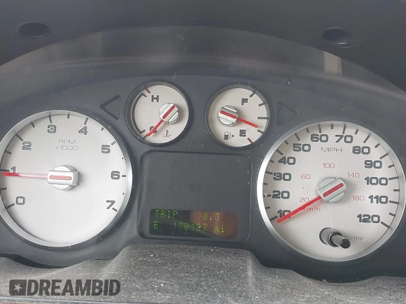 2007 Ford Five Hundred Limited с VIN 1FAHP28147G124688, выставлен на аукционе IAAI как лот 42343568 с пробегом 170 197 миль миль и . История ставок и продаж доступна на DreamBid. Изображение 7.