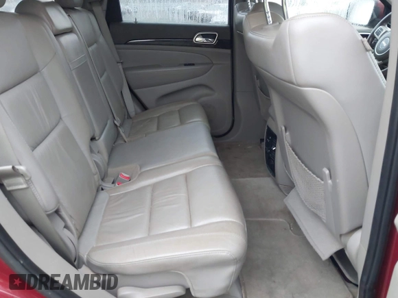 2013 Jeep Grand Cherokee Laredo with VIN 1C4RJEAG0DC516926, listed as a IAAI auction lot 41800254 with 259,006 mi miles. Bid and sale history available at carsss.com. Image 8.
