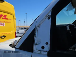 2012 Chevrolet Express Cargo z VIN 1GCWGFCA8C1179156, wystawiony jako IAAI lot #42619582 z przebiegiem 168 910 mil mil oraz . Historia ofert i sprzedaży dostępna na DreamBid. Obrazek 22.