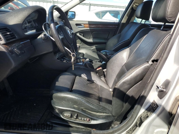 2004 BMW 3 Series 330xi with VIN WBAEW53444PG11808, listed as a Copart auction lot 47438665 with 145,210 mi miles and Salvage Title. Bid and sale history available at carsss.com. Image 7.