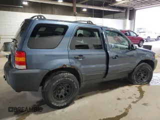 2005 Ford Escape XLT z VIN 1FMYU93145KB29172, wystawiony jako Copart lot #57724475 z przebiegiem 146 236 mil mil oraz Szkoda całkowita • Salvage title. Historia ofert i sprzedaży dostępna na DreamBid. Obrazek 3.