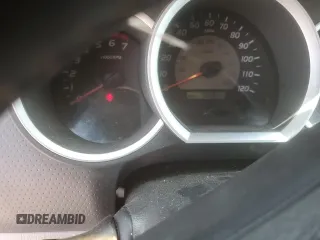 2007 Toyota Tacoma PreRunner z VIN 3TMJU62NX7M048827, wystawiony jako Copart lot #54663895 z przebiegiem 186 921 mil mil oraz Szkoda całkowita • Salvage title. Historia ofert i sprzedaży dostępna na DreamBid. Obrazek 9.