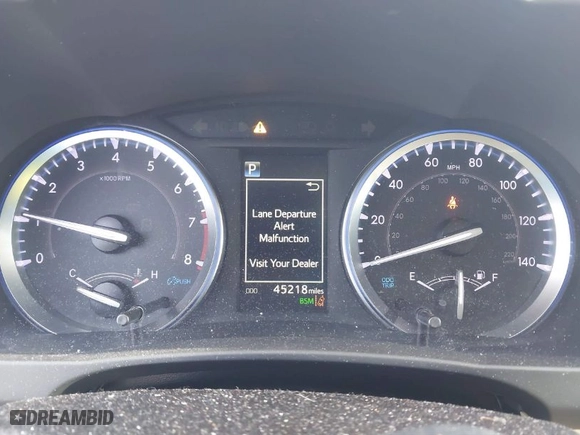 2019 Toyota Highlander SE with VIN 5TDKZRFH0KS315218, listed as a IAAI auction lot 41666981 with 45,218 mi miles. Bid and sale history available at carsss.com. Image 7.