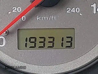 2002 Honda Civic EX with VIN 1HGEM22992L106757, listed as a IAAI auction lot 41947256 with 193,313 mi miles. Bid and sale history available at carsss.com. Image 15.