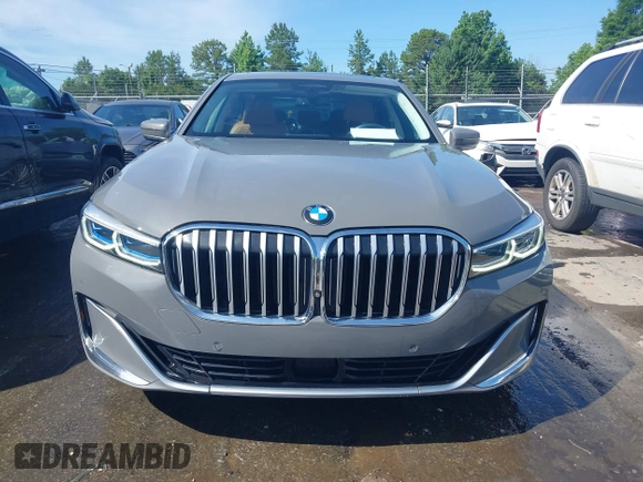 2020 BMW 7 Series 740i xDrive with VIN WBA7T4C04LGF97187, listed as a IAAI auction lot 42505343 with 70,709 mi miles and . Bid and sale history available at DreamBid. Image 13.