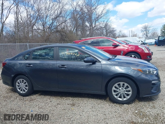 2021 Kia Forte FE with VIN 3KPF24AD6ME310406, listed as a IAAI auction lot 41888723 with 59,281 mi miles. Bid and sale history available at carsss.com. Image 14.