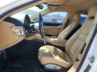 2016 Porsche Panamera 4 with VIN WP0AA2A78GL004699, listed as a Copart auction lot 66414354 with 86,513 mi miles and Salvage Title. Bid and sale history available at carsss.com. Image 7.