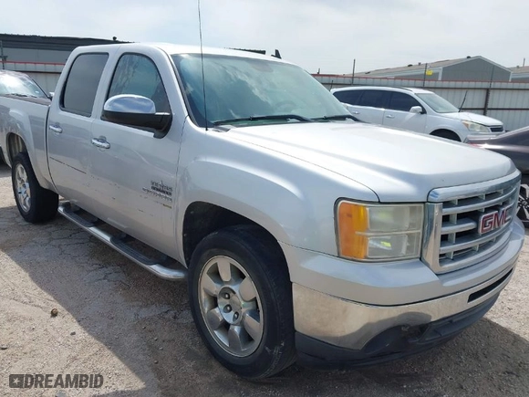 2011 GMC Sierra 1500 SLE with VIN 3GTP1VE05BG361711, listed as a IAAI auction lot 41927412 with 105,095 mi miles. Bid and sale history available at carsss.com. Image 1.