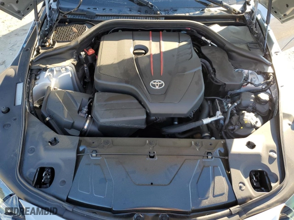 2022 Toyota GR Supra 2.0 with VIN WZ1DB2C08NW050265, listed as a Copart auction lot 88882465 with 14,576 mi miles and Salvage Title. Bid and sale history available at carsss.com. Image 12.