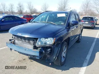 2017 Jeep Compass Latitude z VIN 1C4NJDEBXHD139853, wystawiony jako IAAI lot #41628539 z przebiegiem 103 182 mil mil oraz . Historia ofert i sprzedaży dostępna na DreamBid. Obrazek 17.