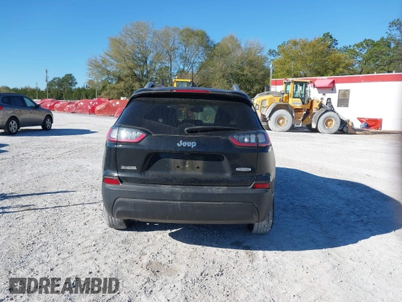 2021 Jeep Cherokee Latitude with VIN 1C4PJLCB4MD227099, listed as a IAAI auction lot 41844362 with 34,937 mi miles and . Bid and sale history available at DreamBid. Image 17.