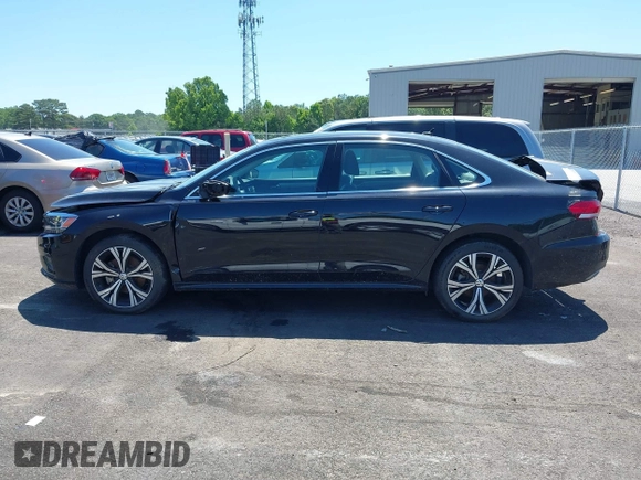 2021 Volkswagen Passat SE z VIN 1VWSA7A30MC003988, wystawiony jako IAAI lot #42238431 z przebiegiem 43 208 mil mil oraz . Historia ofert i sprzedaży dostępna na DreamBid. Obrazek 14.