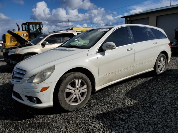2008 Mercedes-Benz R 3.0L with VIN 4JGCB22E28A074615, listed as a Copart auction lot 48955475 with 130,778 mi miles and Salvage Title. Bid and sale history available at carsss.com. Image 1.