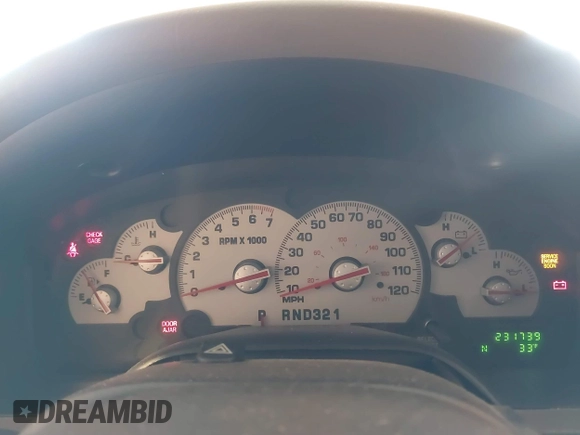 2002 Mercury Mountaineer with VIN 4M2ZU86E32ZJ23992, listed as a IAAI auction lot 41410337 with 231,739 mi miles and . Bid and sale history available at DreamBid. Image 7.