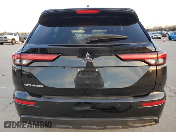 2023 Mitsubishi Outlander ES z VIN JA4J3TA80PZ028740, wystawiony jako Copart lot #42343545 z przebiegiem 26 206 mil mil oraz Szkoda całkowita • Salvage title. Historia ofert i sprzedaży dostępna na DreamBid. Obrazek 6.